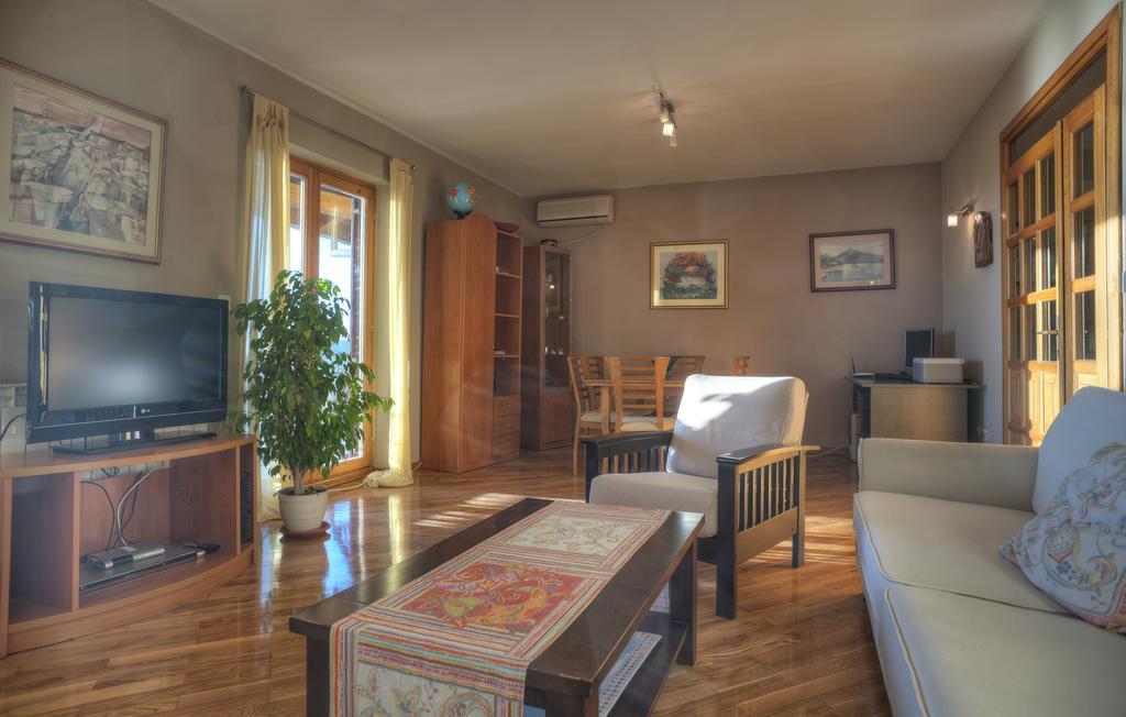 Guest House Zivkovic Ilha Sveti Stefan Exterior foto