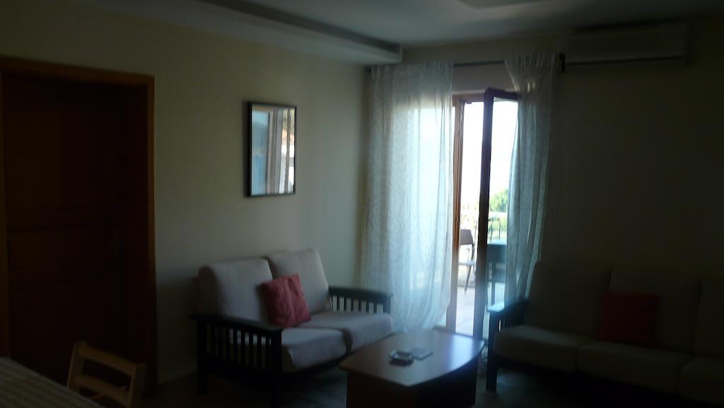 Guest House Zivkovic Ilha Sveti Stefan Exterior foto