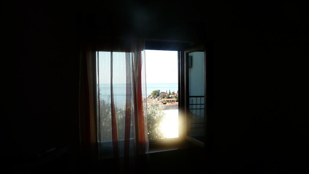 Guest House Zivkovic Ilha Sveti Stefan Exterior foto
